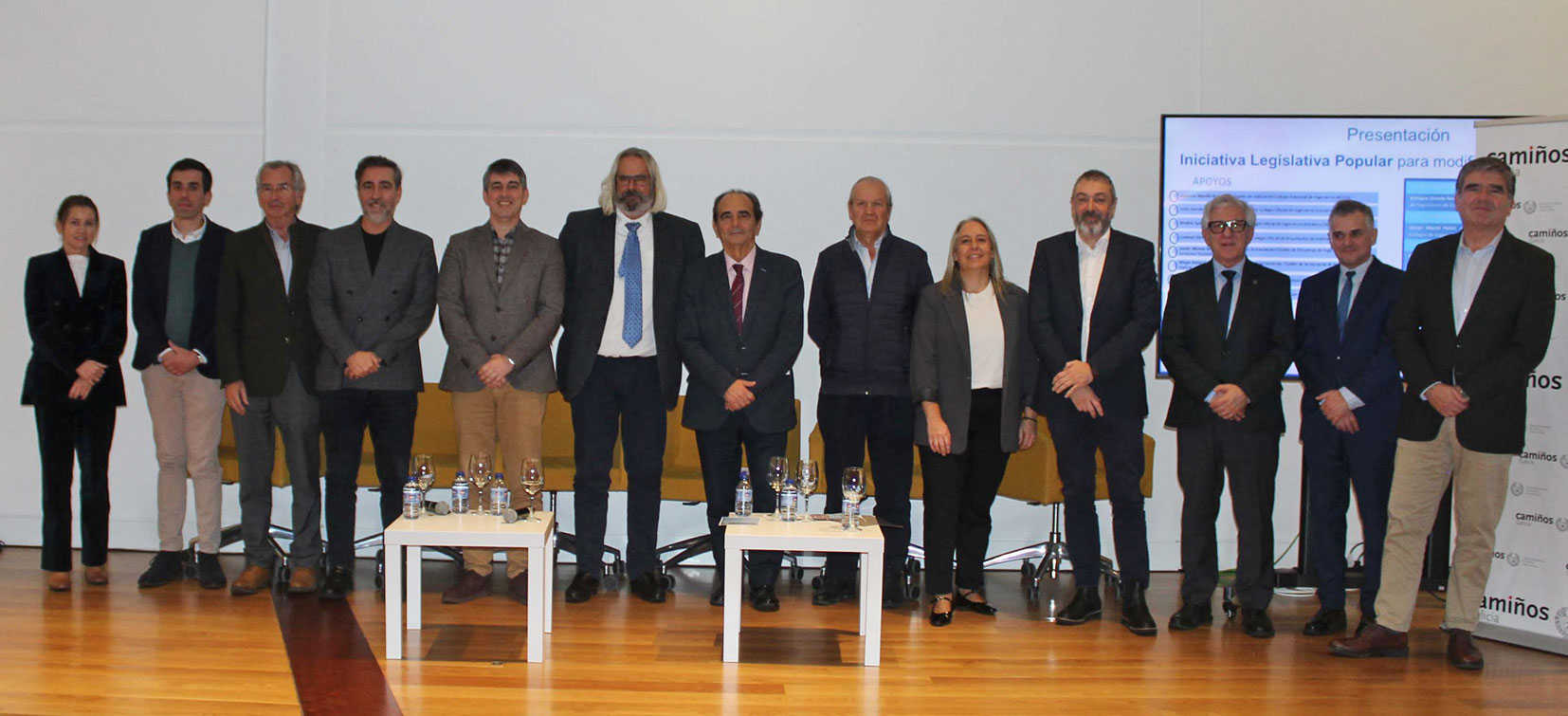 El Colegio de Ingenieros de Caminos de Galicia apoya la ILP para modificar la Ley de Aguas en una jornada junto con otros colegios profesionales y asociaciones gallegos